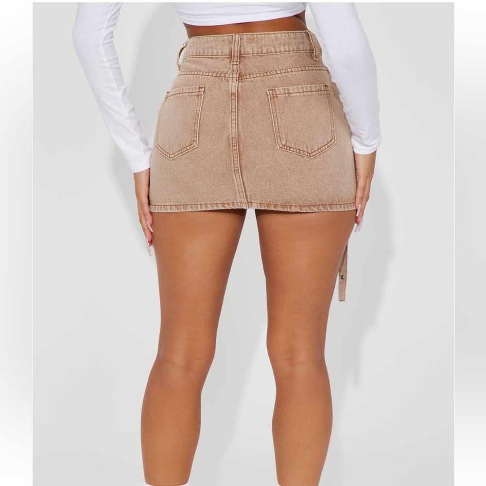Brand new Gone viral tan jean skirt